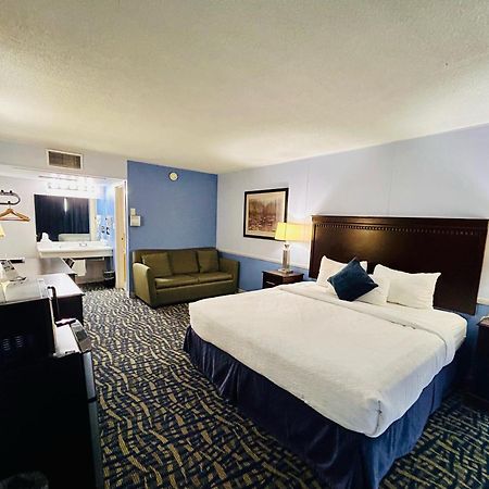 Hospitality Inn North Platte Bagian luar foto